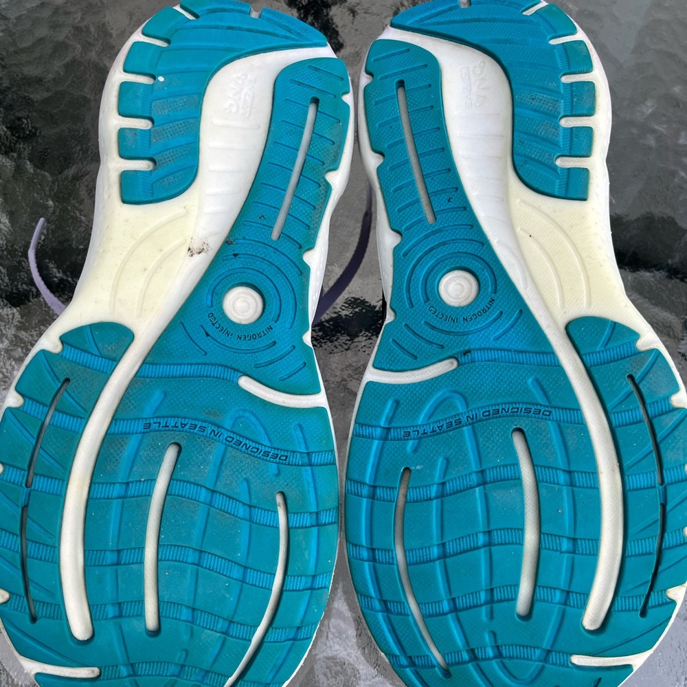 Brooks Glycerin 20 Blue w/Lavender Laces Size 9 1/2 FREE SHIPPING $65. - Picture 10 of 13